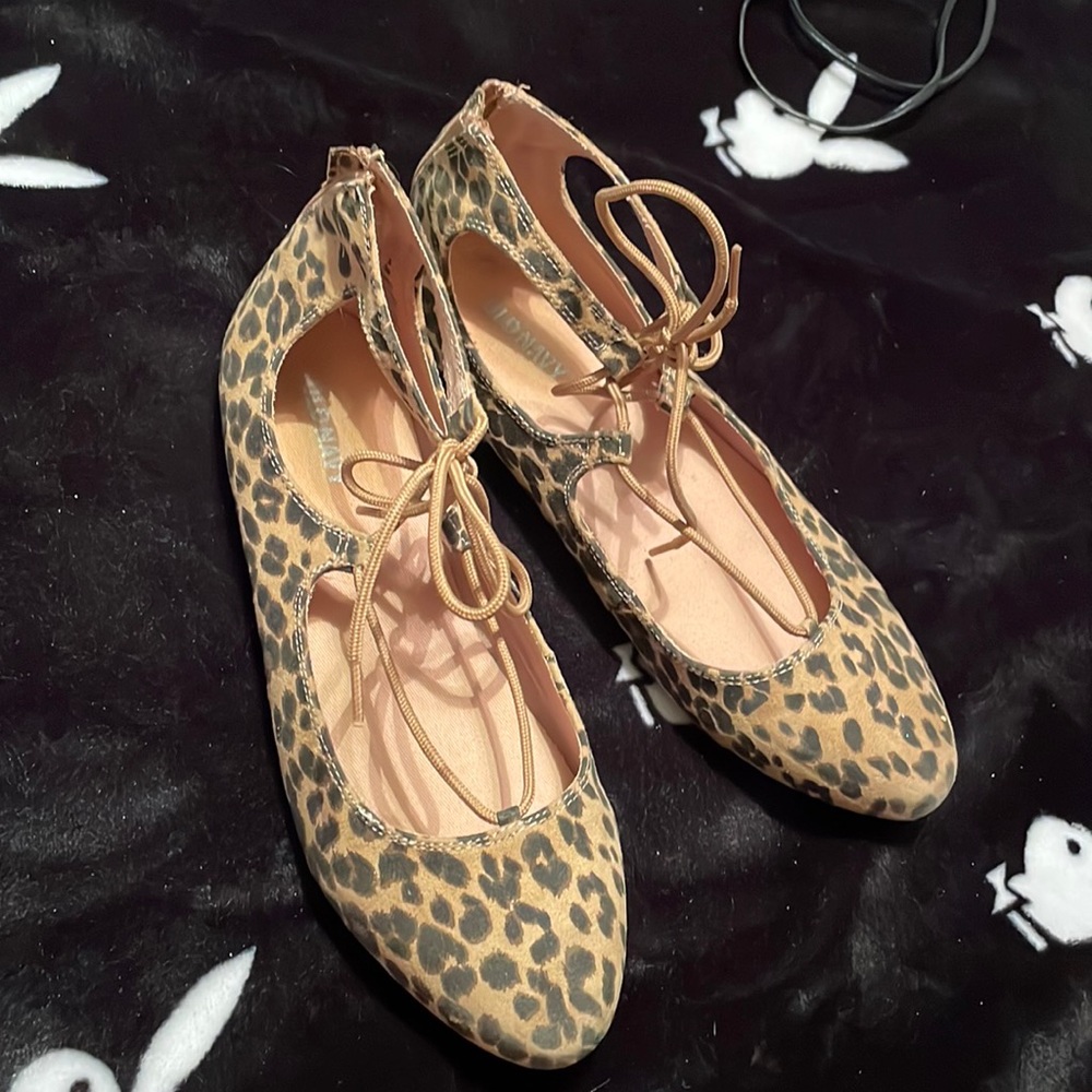 Old Navy Cheetah print flats